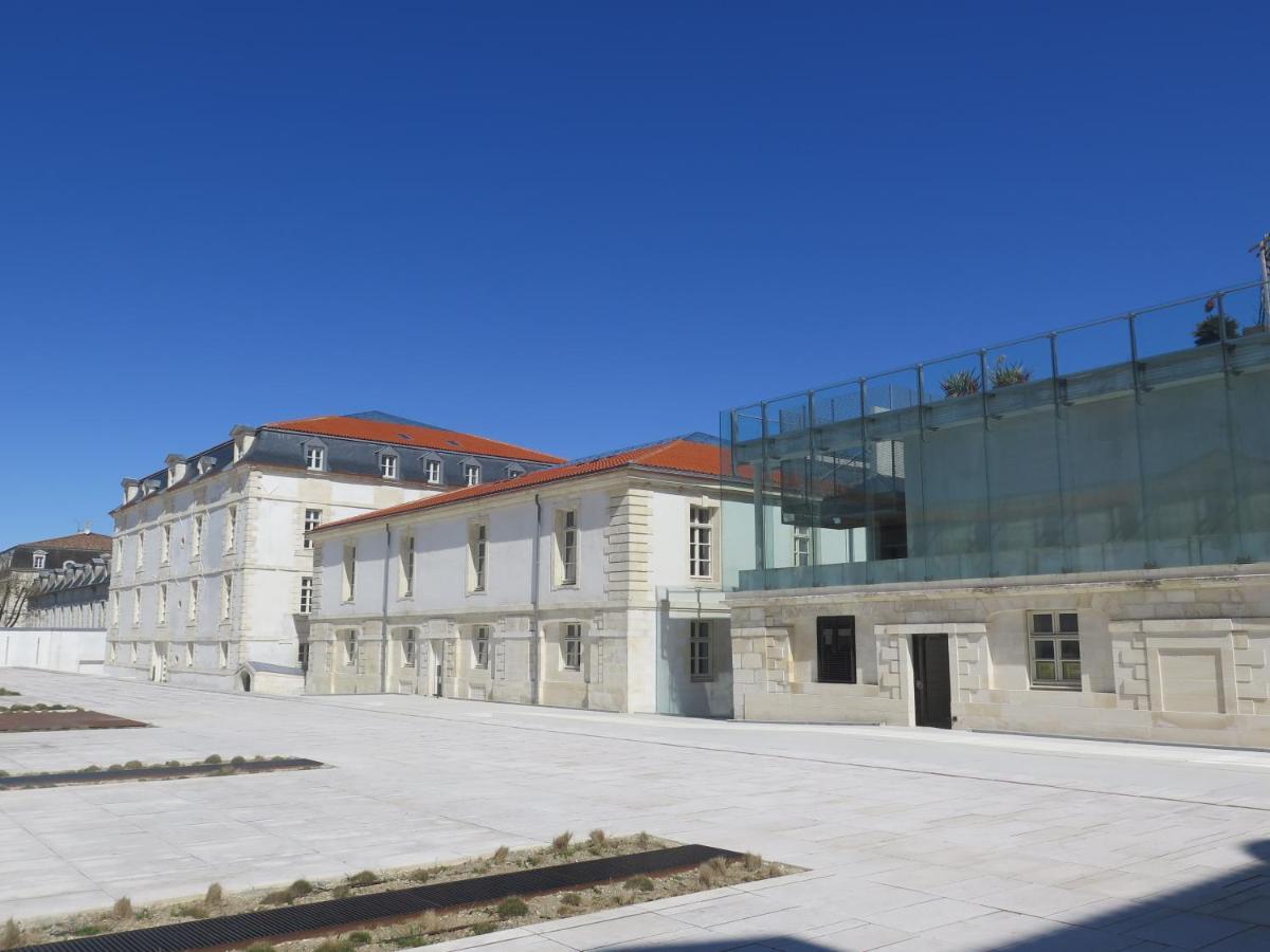 Residence De L'Arsenal Royal - Meubles De Tourisme Ροσφόρ Εξωτερικό φωτογραφία